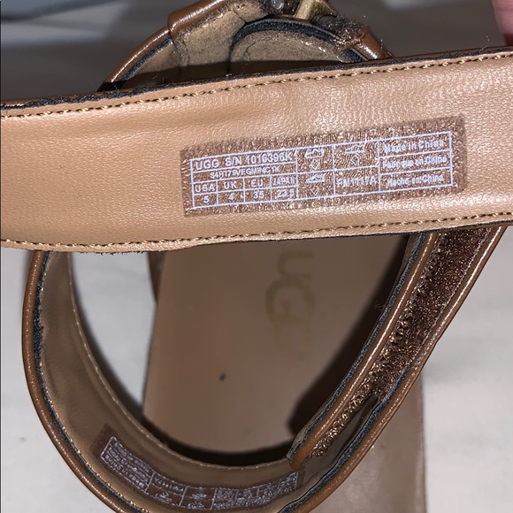 Ugg sandals - Picture 5 of 5